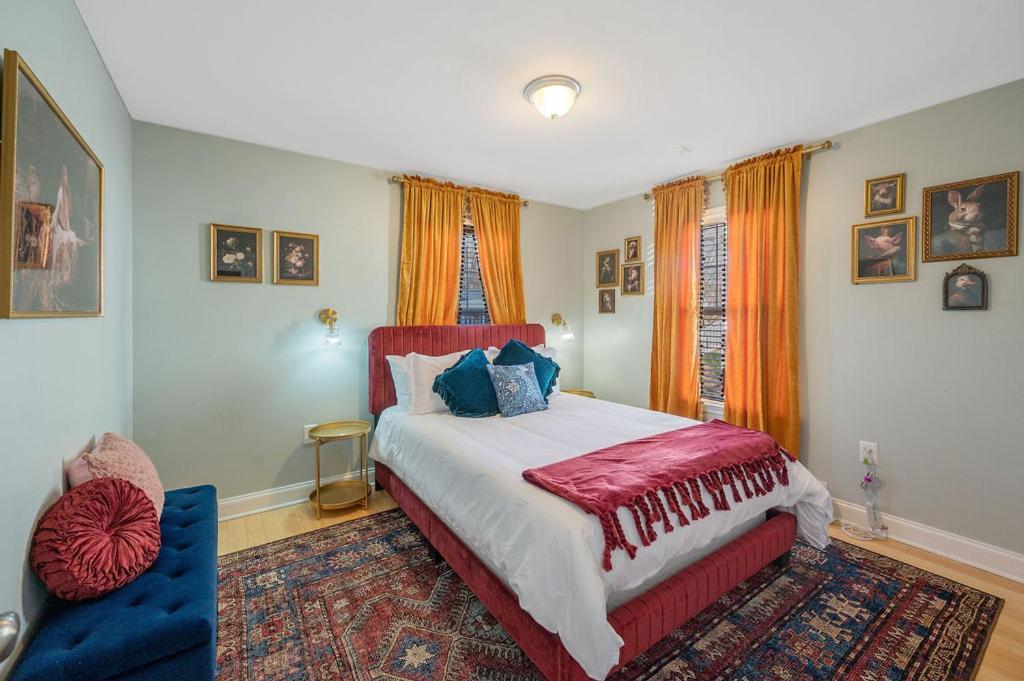 New Victorian Theme, 3Br, Lrg Backyard Close To Pnc Arena, Downtown, And Rdu Airport Raleigh Ngoại thất bức ảnh