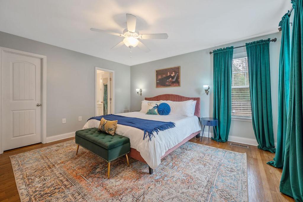 New Victorian Theme, 3Br, Lrg Backyard Close To Pnc Arena, Downtown, And Rdu Airport Raleigh Ngoại thất bức ảnh