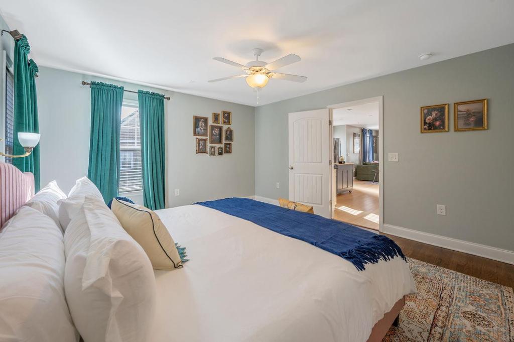 New Victorian Theme, 3Br, Lrg Backyard Close To Pnc Arena, Downtown, And Rdu Airport Raleigh Ngoại thất bức ảnh