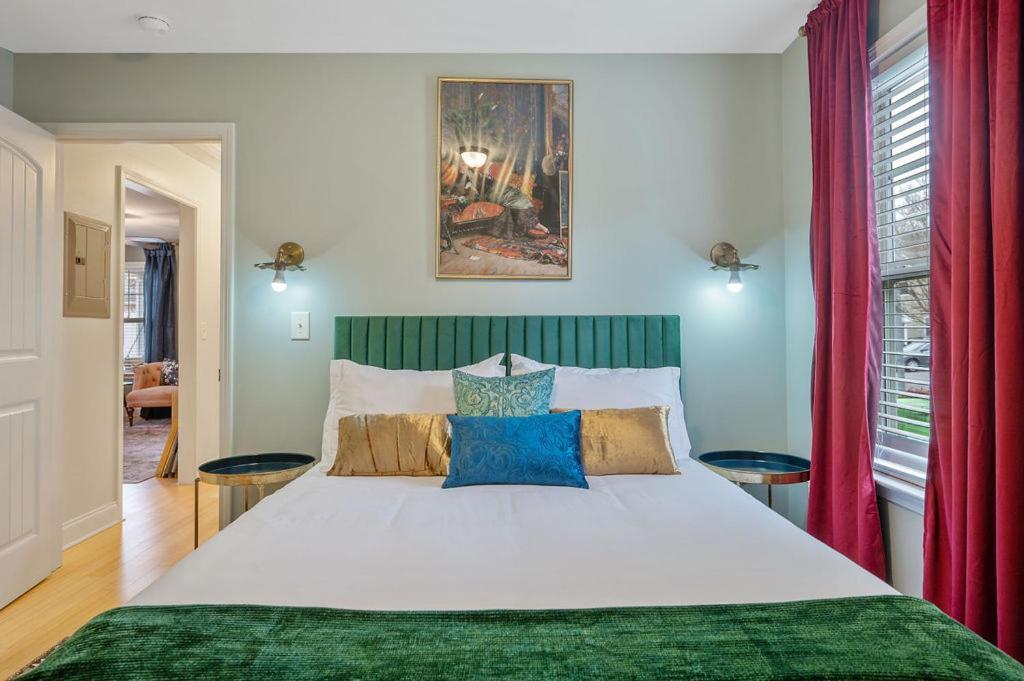 New Victorian Theme, 3Br, Lrg Backyard Close To Pnc Arena, Downtown, And Rdu Airport Raleigh Ngoại thất bức ảnh